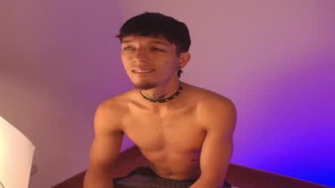 rosse_one online show from November 17, 7:27 pm