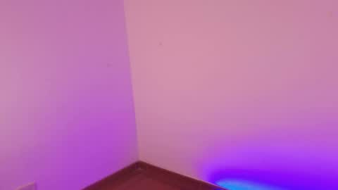 rosse_one online show from November 16, 7:16 pm