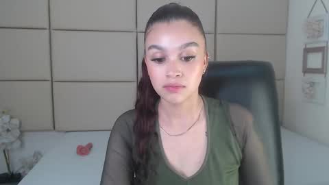 Snapshot of rossi_baker chatting on September 30, 7:02 pm Rossi online show from September 30, 7:02 pm