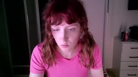 rosy_petal online show from August 9, 3:23 am