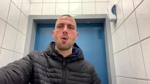 rotteei1 online show from December 2, 1:09 pm