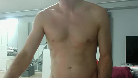 roubarixx online show from October 3, 8:22 am