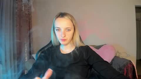 Snapshot of rousereed chatting on October 15, 3:46 pm Rouse online show from October 15, 3:46 pm