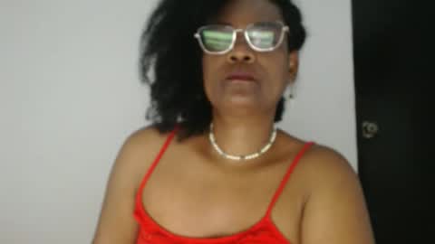 luxa online show from November 9, 9:39 pm