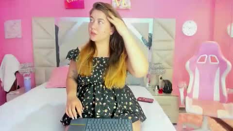 Rousse  online show from January 11, 1:28 pm