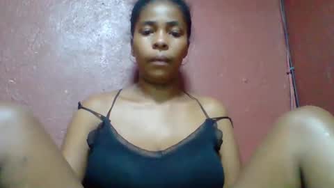 rovaelyah online show from November 17, 10:40 am