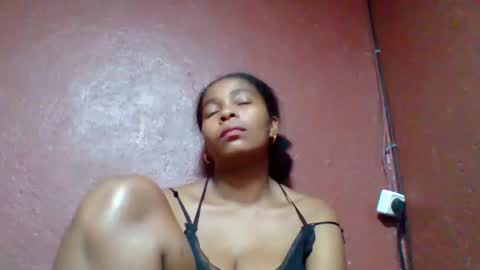 rovaelyah online show from February 10, 8:17 am