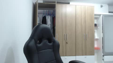 Roxana online show from February 22, 8:44 pm