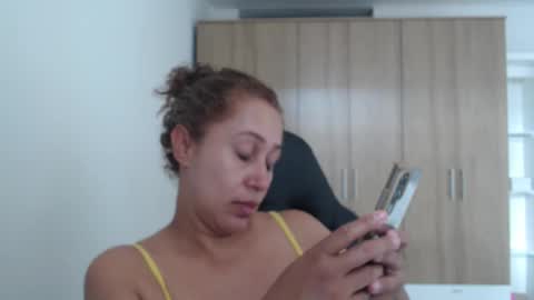 Roxana online show from September 17, 8:12 pm