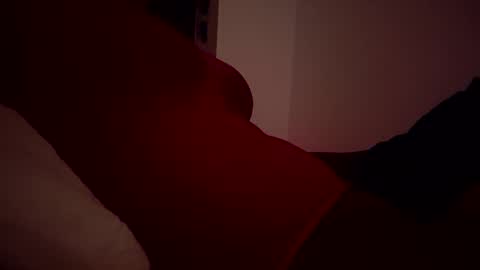 Snapshot of roxi6969 chatting on February 16, 3:27 pm Power play online show from February 16, 3:27 pm