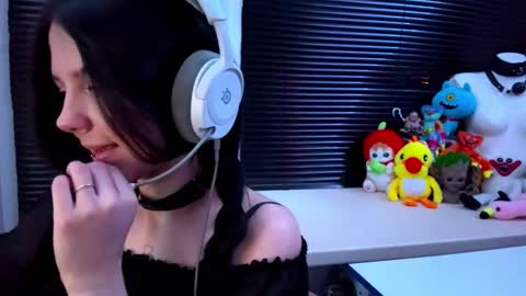 Hana online show from October 18, 1:37 pm