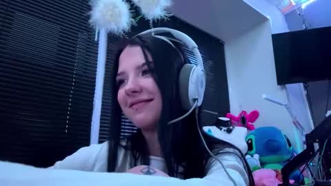 Hana online show from October 15, 1:12 pm