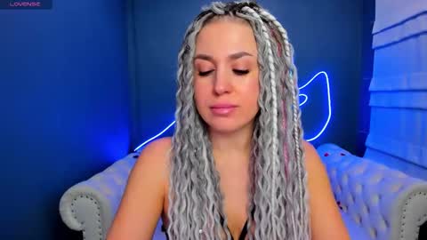 Roxy online show from February 17, 1:37 am