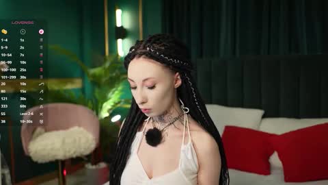 roxanne online show from March 19, 5:51 pm