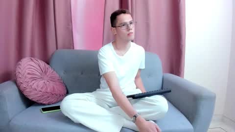 Kairo  online show from October 10, 7:52 pm