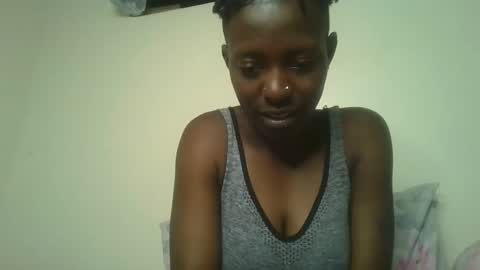 royal_kendrah online show from October 28, 8:43 pm