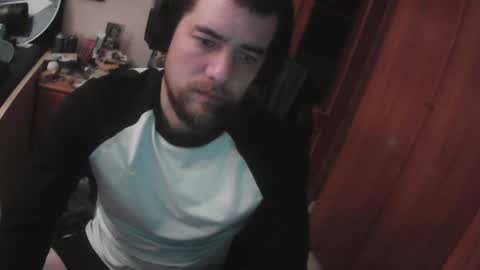 royer04 online show from February 2, 12:19 am