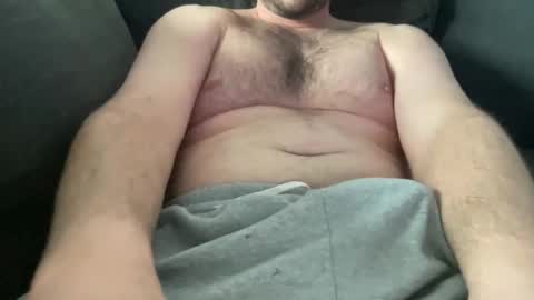 roythegil online show from November 27, 6:59 pm