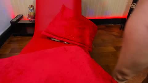 rrmodelsstars online show from March 30, 9:20 am