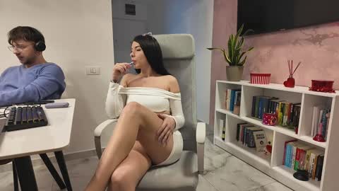 Valeria  online show from February 26, 3:15 pm