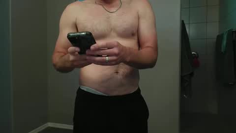 rshaw2891 online show from April 12, 4:33 pm