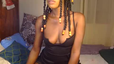 Rosee online show from May 15, 5:31 pm