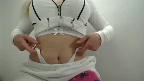 ruby988 online show from March 17, 9:09 pm