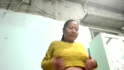 ruby_chann online show from February 2, 11:12 pm