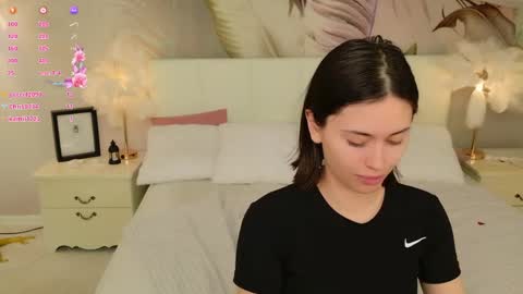 Luuna online show from April 9, 2:12 pm