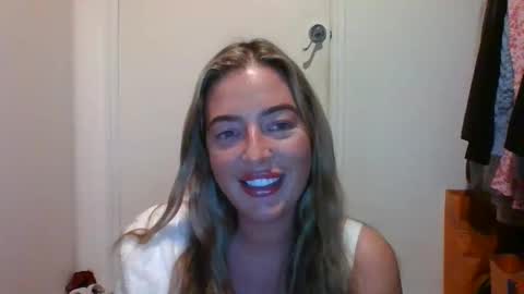 rubyredxxxoxxx online show from December 21, 4:13 pm