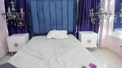 Snapshot of rubyrouge_ chatting on September 22, 8:13 pm Ruby online show from September 22, 8:13 pm