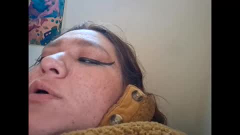 Snapshot of rubyviolett27 chatting on October 28, 6:31 pm rubyviolett27 online show from October 28, 6:31 pm