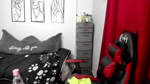 I am  Ruby online show from February 21, 7:39 pm