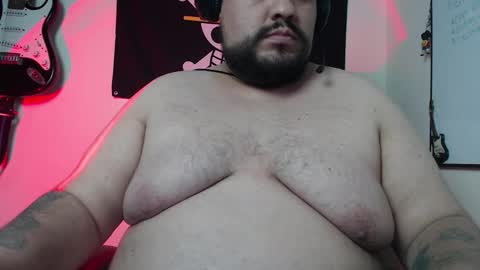 Snapshot of rudebearboy_ chatting on October 18, 3:44 am rudebearboy_ online show from October 18, 3:44 am
