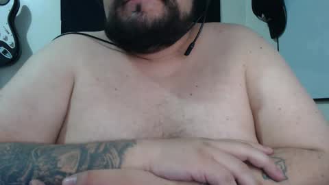 Snapshot of rudebearboy_ chatting on October 4, 2:31 am rudebearboy_ online show from October 4, 2:31 am