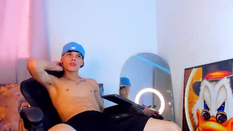 rujano   999 online show from July 4, 9:40 pm