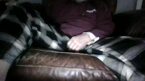 Snapshot of runningaround60 chatting on February 6, 12:59 pm runningaround60 online show from February 6, 12:59 pm