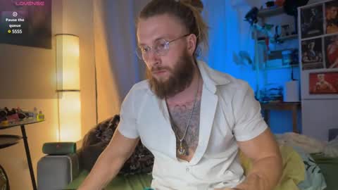 Paul online show from March 9, 6:00 pm