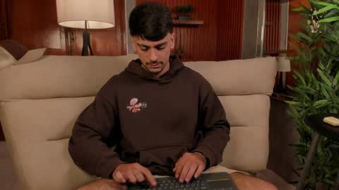 Russ online show from April 10, 7:40 pm