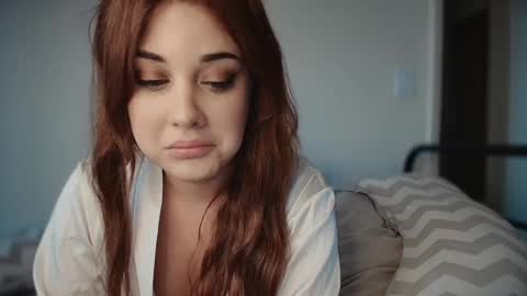 Snapshot of russypussy141 chatting on February 16, 3:05 pm Alex online show from February 16, 3:05 pm