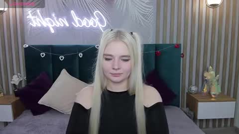 ruthbryant online show from September 12, 8:38 am