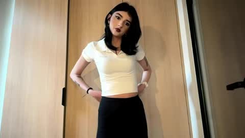 Jess online show from April 14, 6:38 am