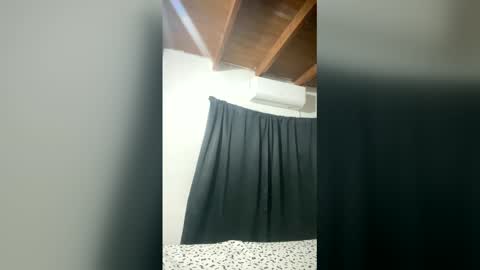 rv586849 online show from March 28, 3:52 am