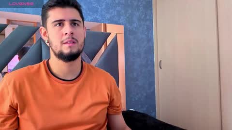 R Y A N online show from September 16, 1:46 pm