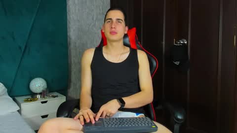 Ryan Levi online show from February 8, 4:47 am