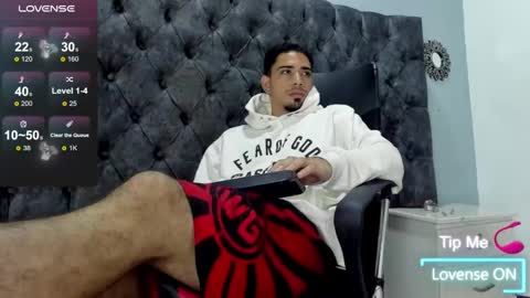 Snapshot of ryan_paterson chatting on March 5, 12:05 am Ryan online show from March 5, 12:05 am
