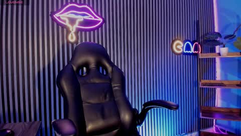 RYAN online show from November 20, 9:23 pm