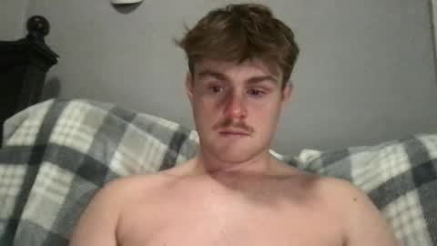 ryanhung_57 online show from September 19, 3:21 am