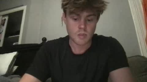 ryanhung_57 online show from October 10, 2:28 am