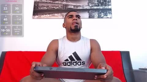 Snapshot of ryanjackson_ chatting on September 28, 3:59 am Instagram Ryandwrn online show from September 28, 3:59 am